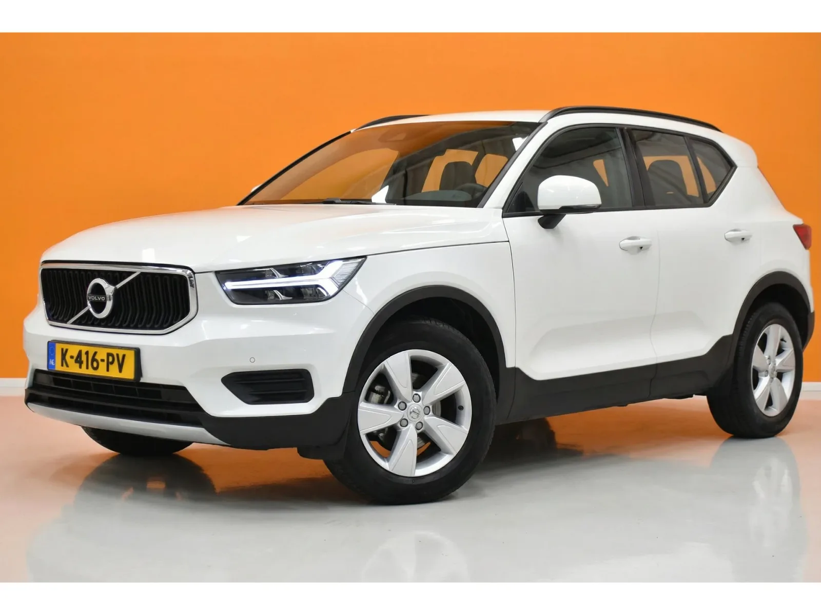 Volvo XC40 (2021) — foto 1