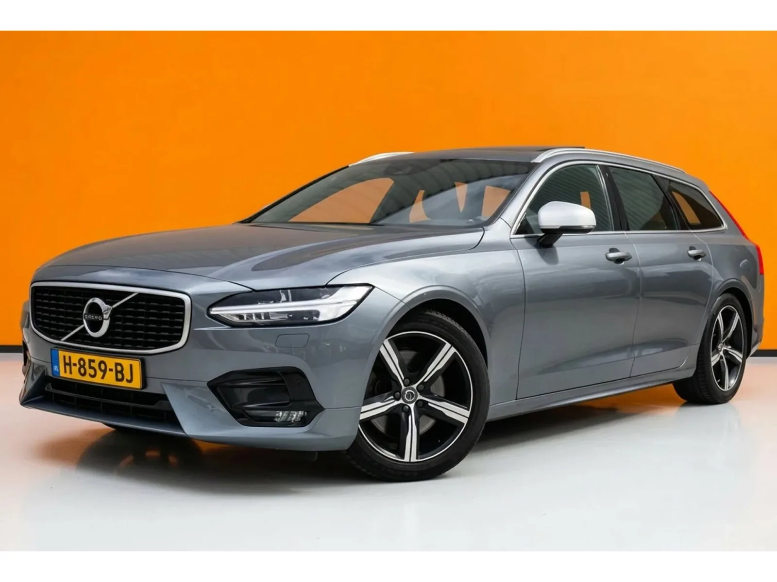 Volvo V90 (2020) — foto 1