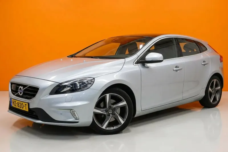 Volvo V40 (2016)