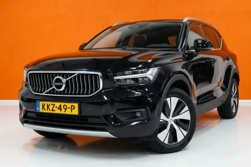 Volvo XC40 (2022)