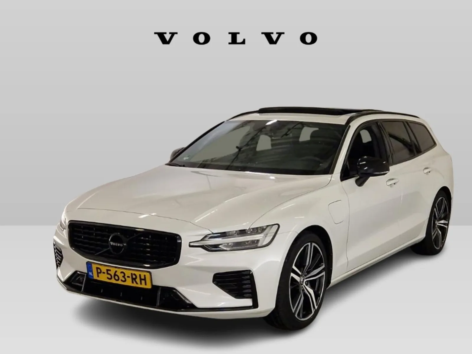 Volvo V60 (2022) — foto 1