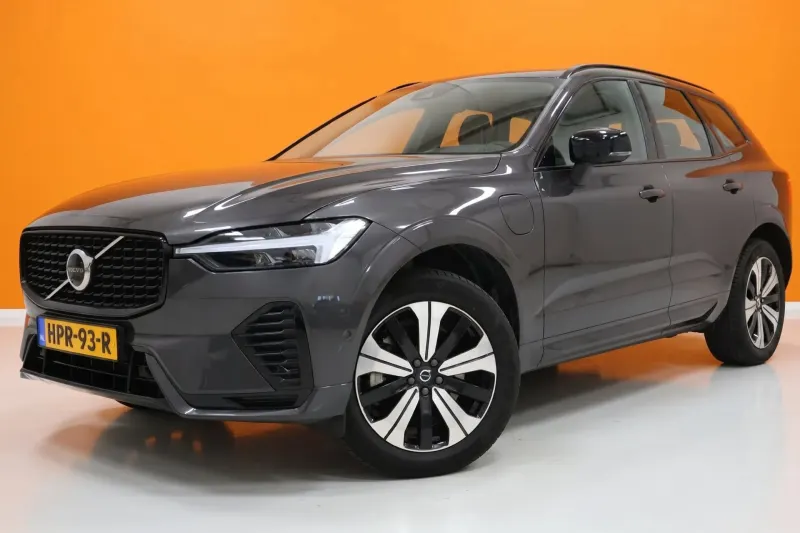 Volvo XC60 (2025)