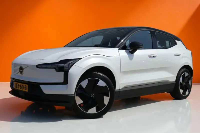 Volvo EX30 (2025)