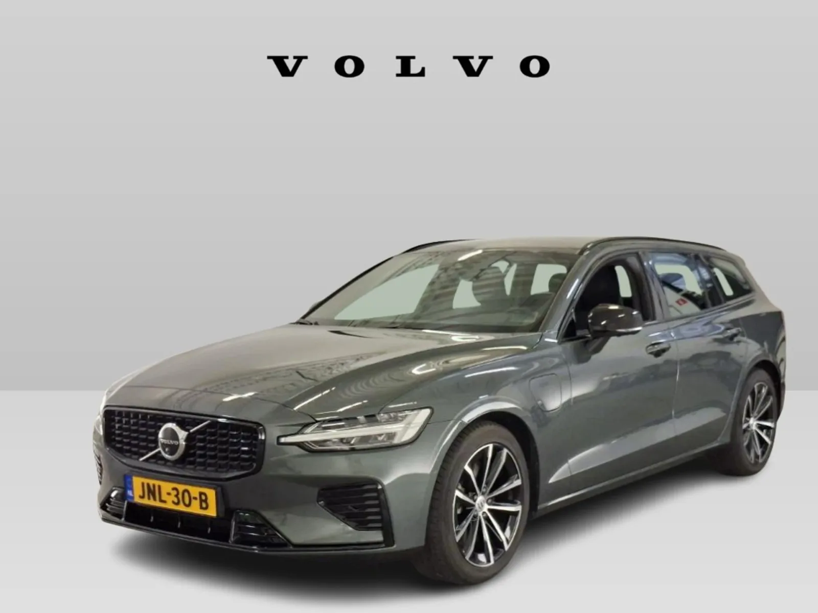 Volvo V60 (2025) — foto 1