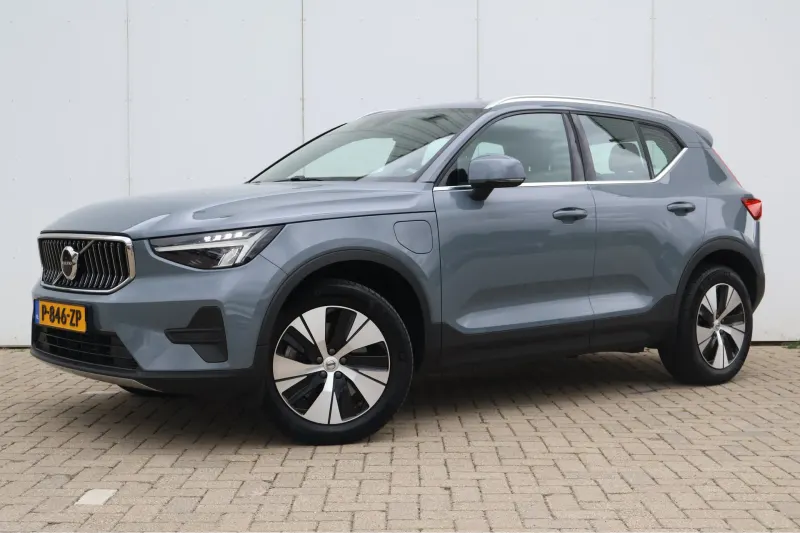 Volvo XC40 (2022)