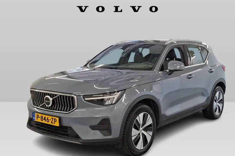 Volvo XC40 (2022)