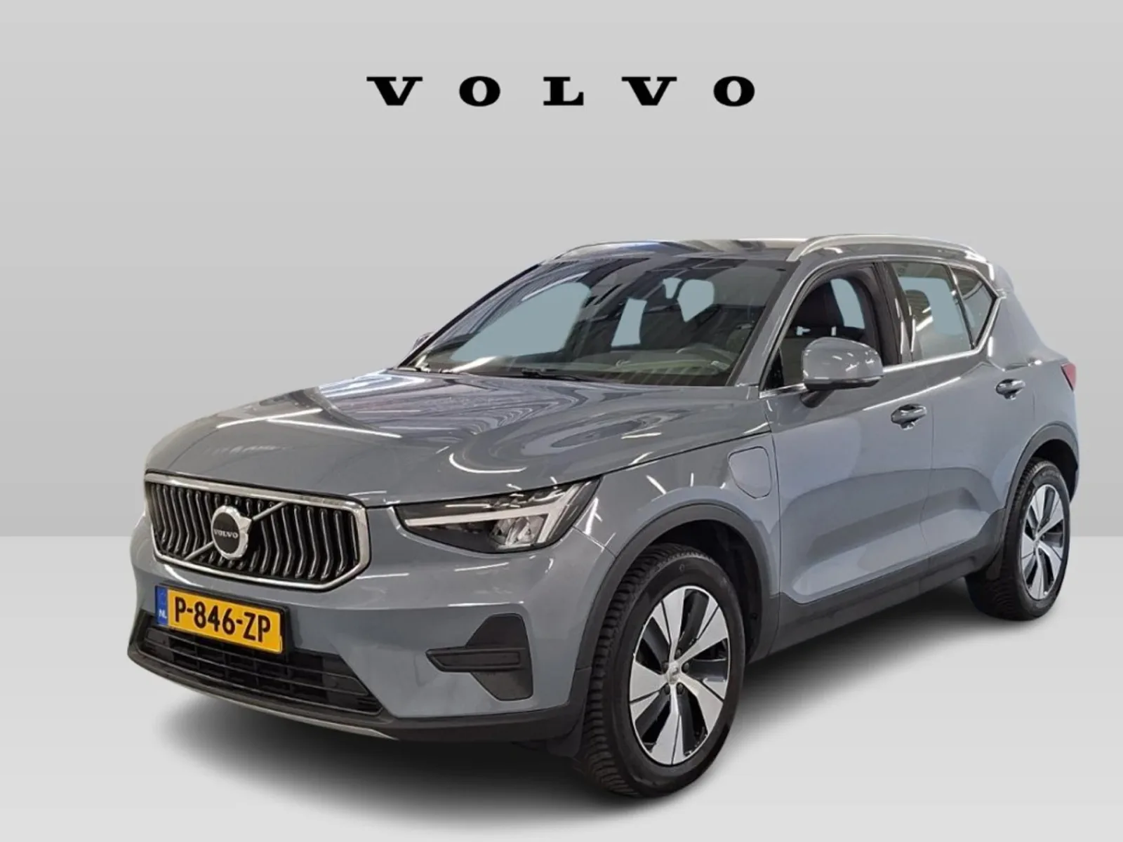 Volvo XC40 (2022) — foto 1