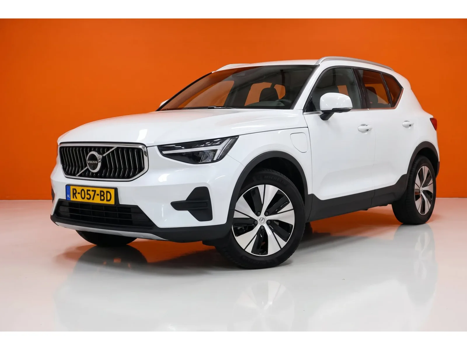 Volvo XC40 (2022) — foto 1