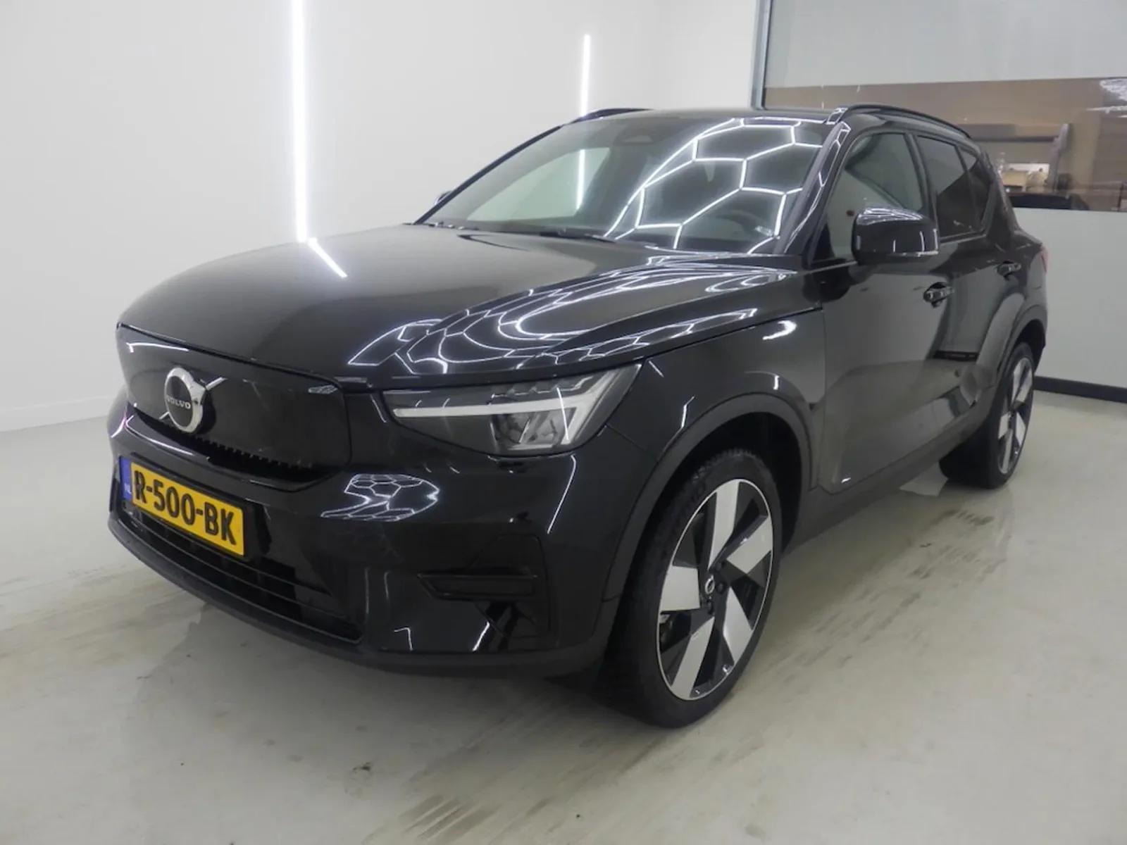 Volvo XC40 (2022) — foto 1
