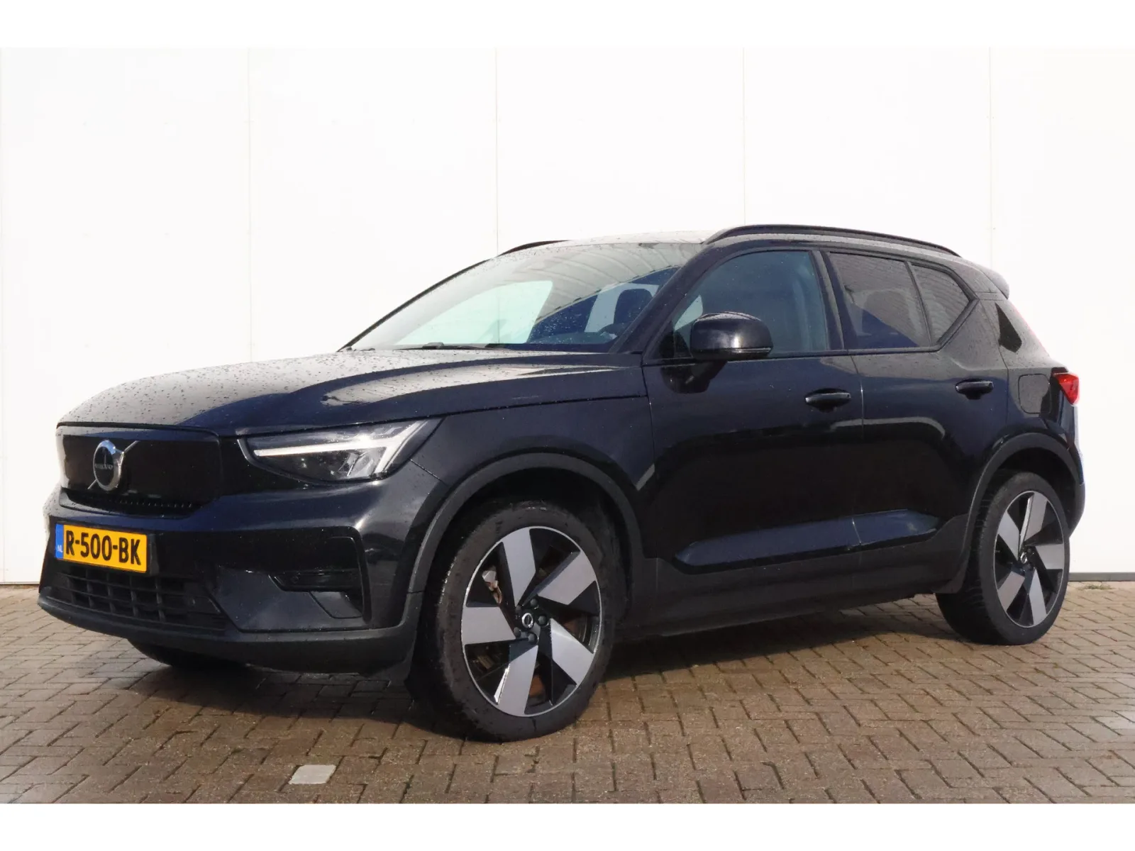 Volvo XC40 (2022) — foto 1