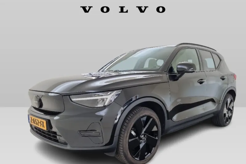Volvo XC40 (2024)