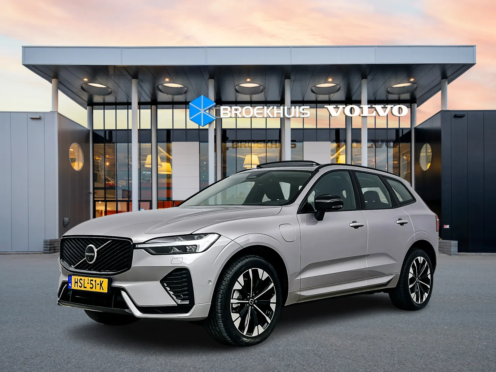 Volvo XC60 (2025) — foto 1