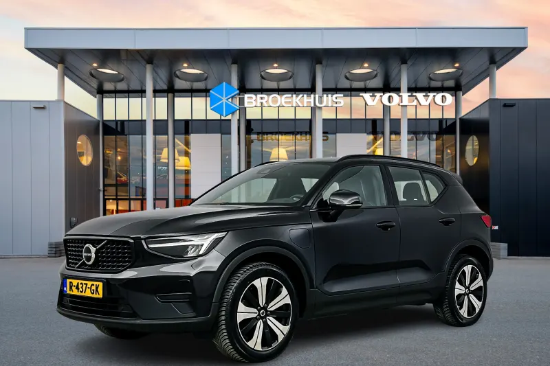Volvo XC40 (2022)