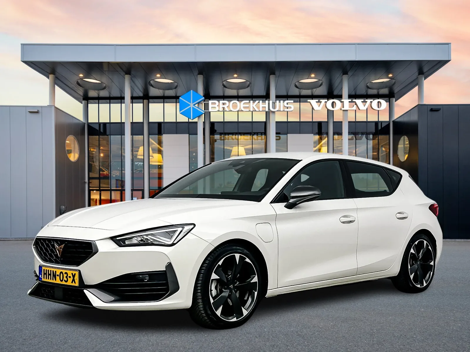 CUPRA Leon (2022) — foto 1