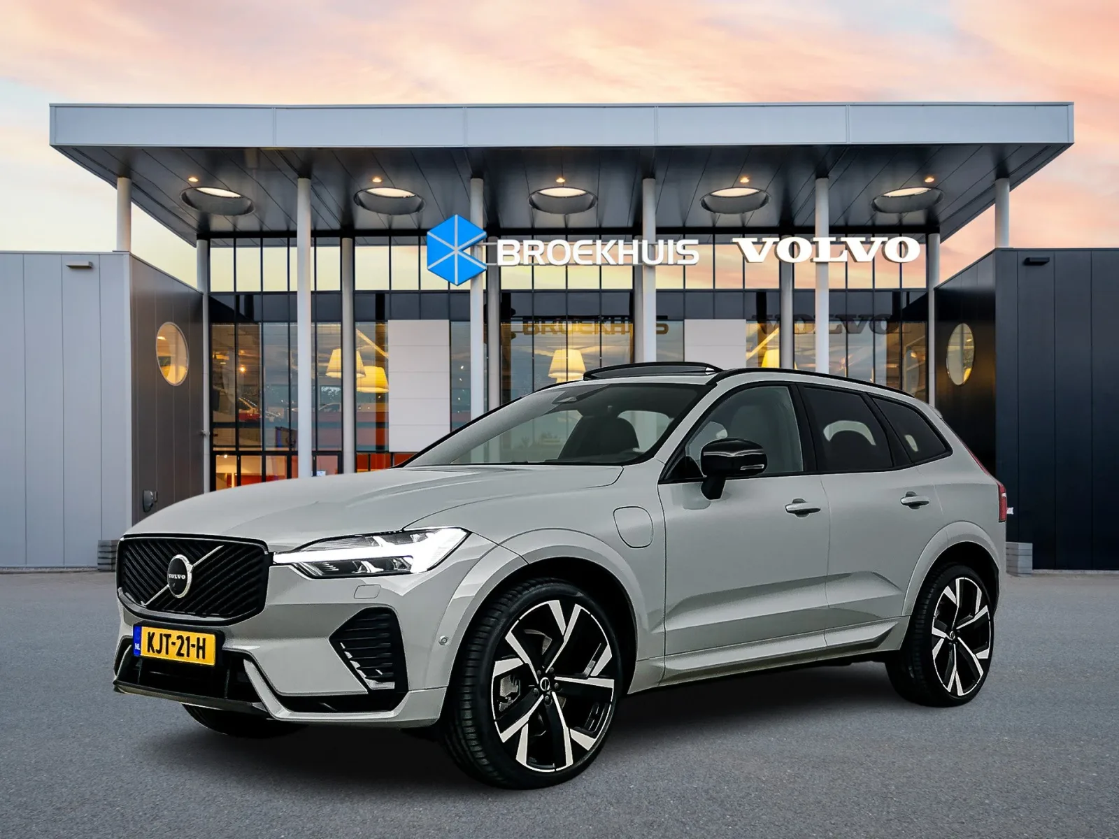 Volvo XC60 (2026) — foto 1