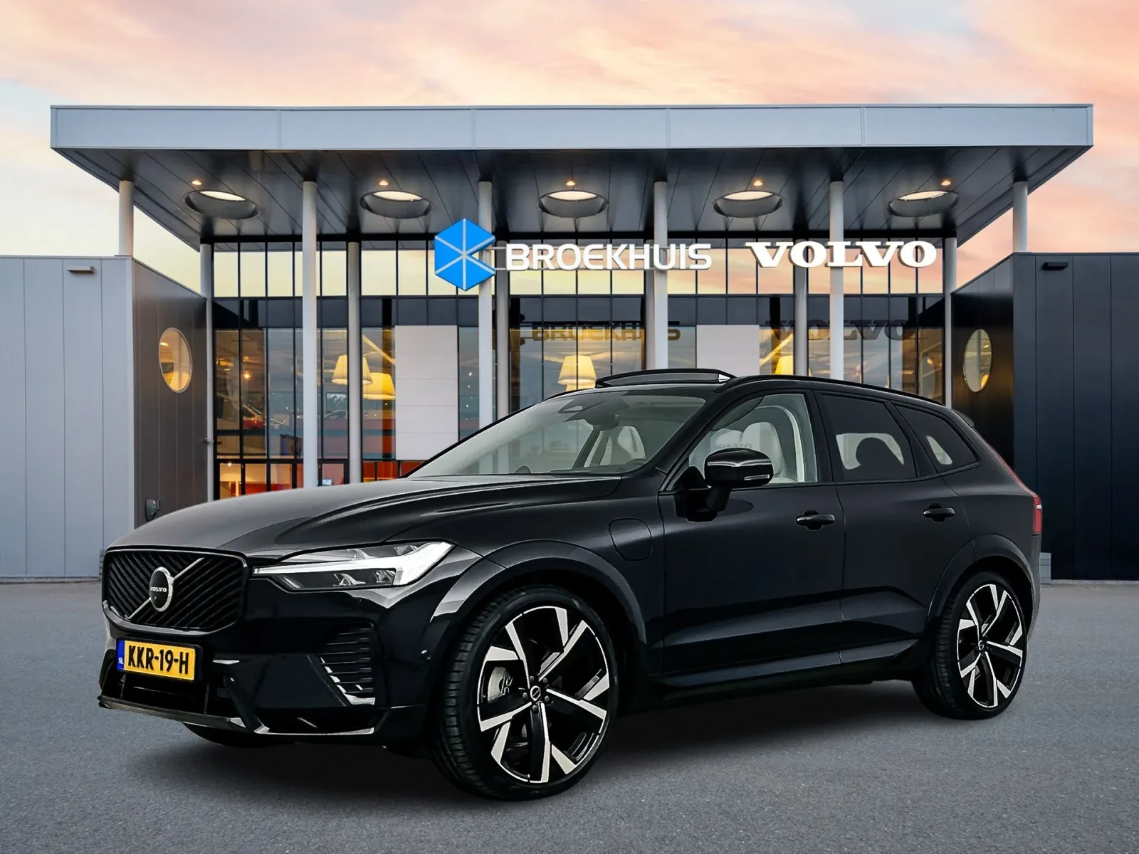 Volvo XC60 (2026) — foto 1