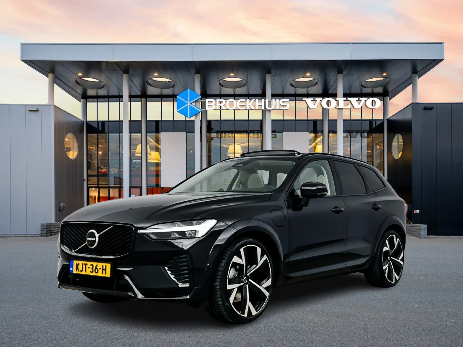 Volvo XC60 (2026) — foto 1