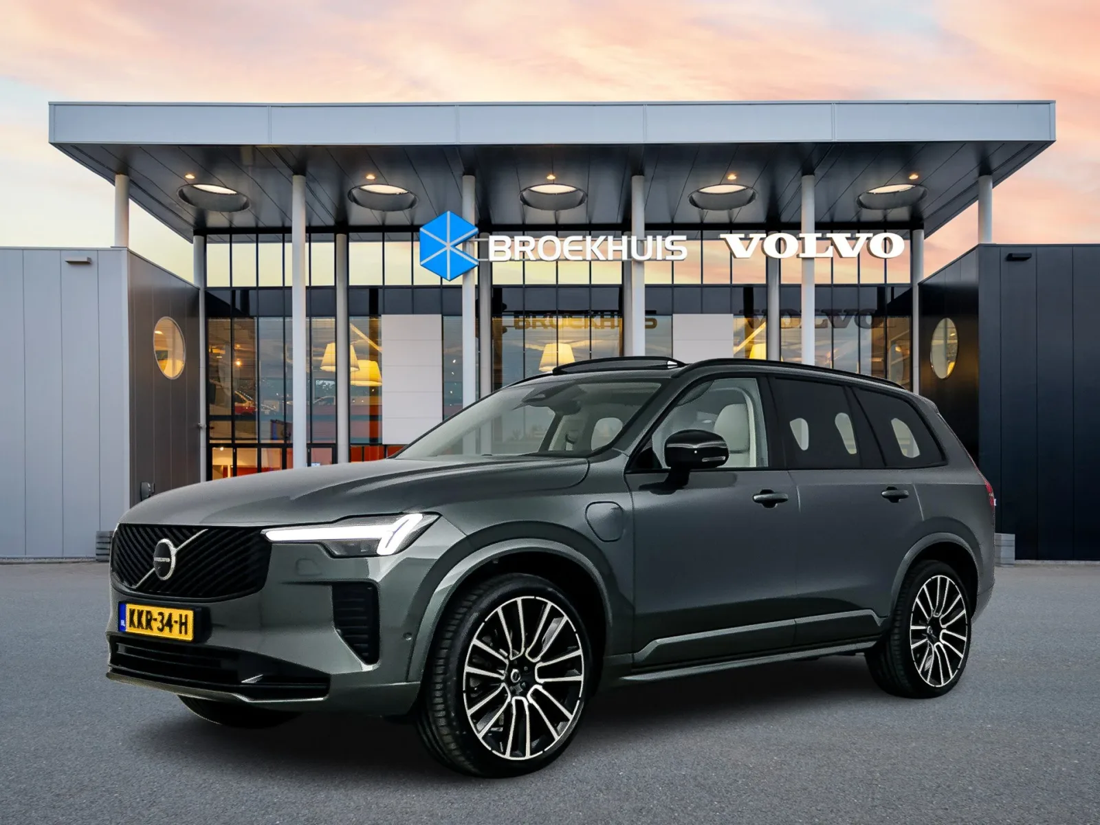 Volvo XC90 (2026) — foto 1