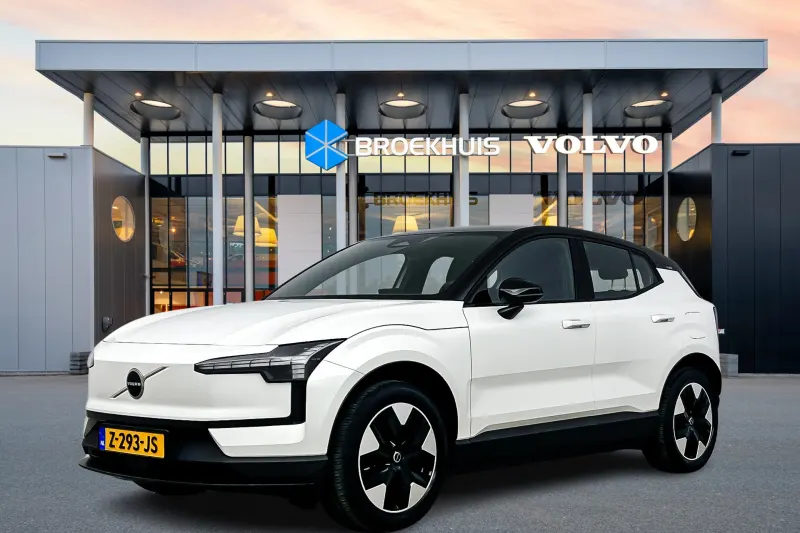 Volvo EX30 (2024)
