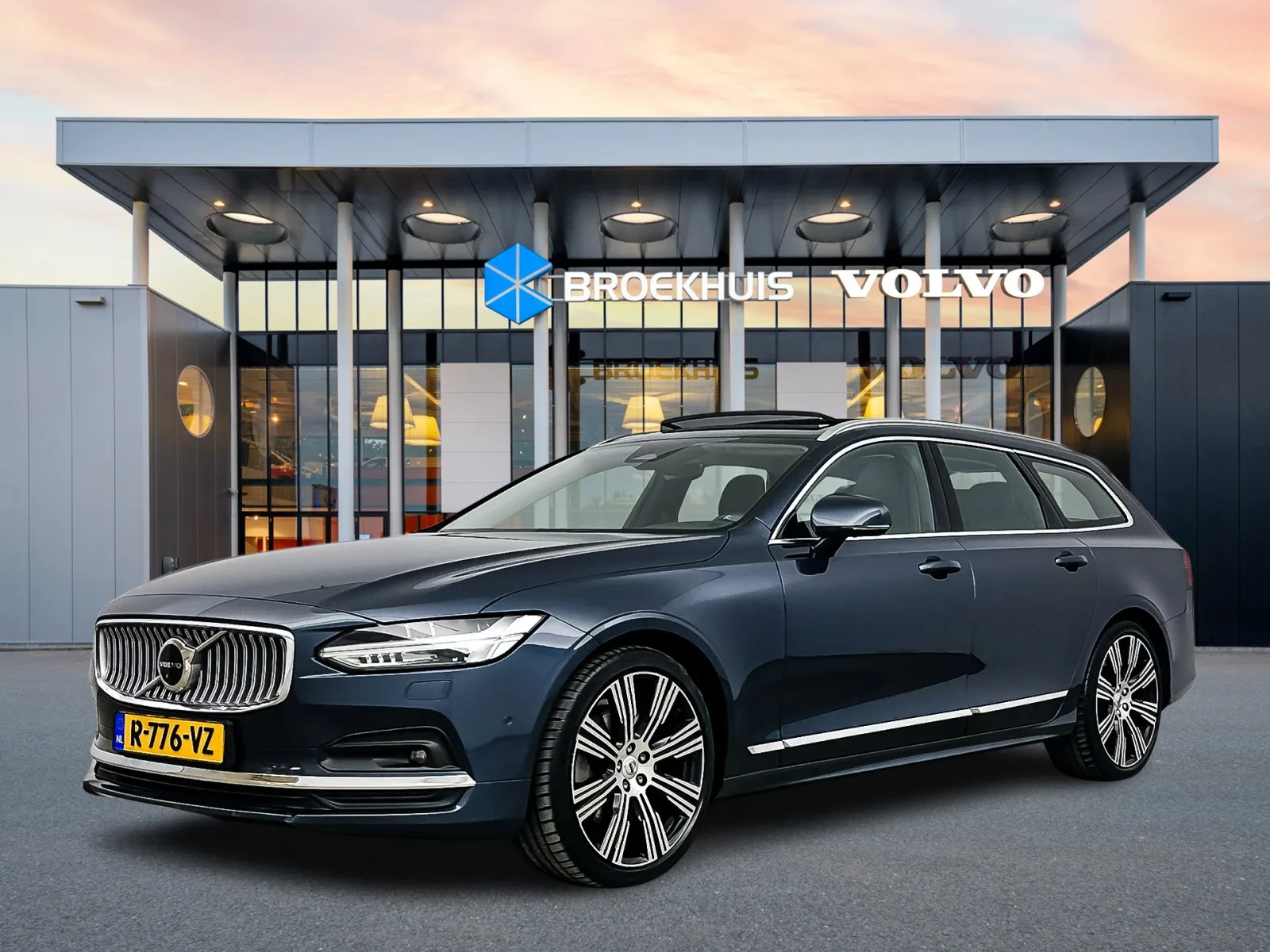 Volvo V90 (2022) — foto 1