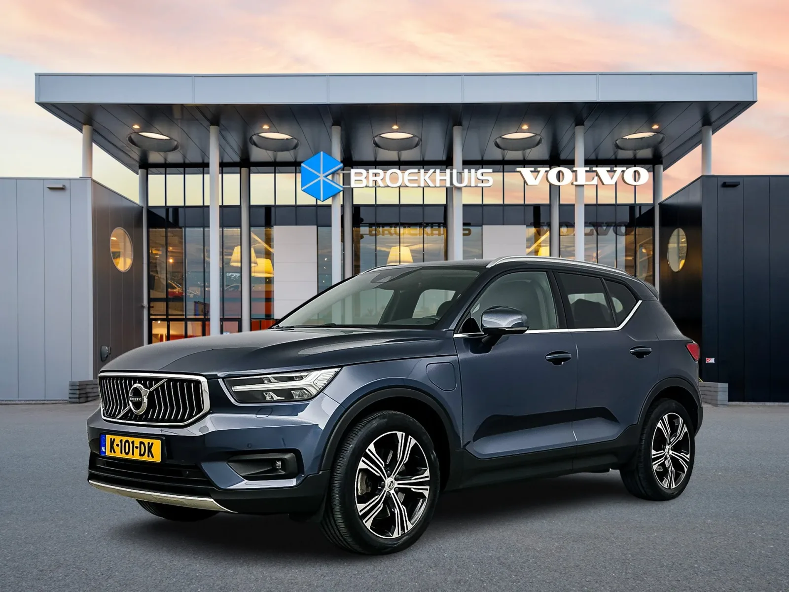 Volvo XC40 (2020) — foto 1