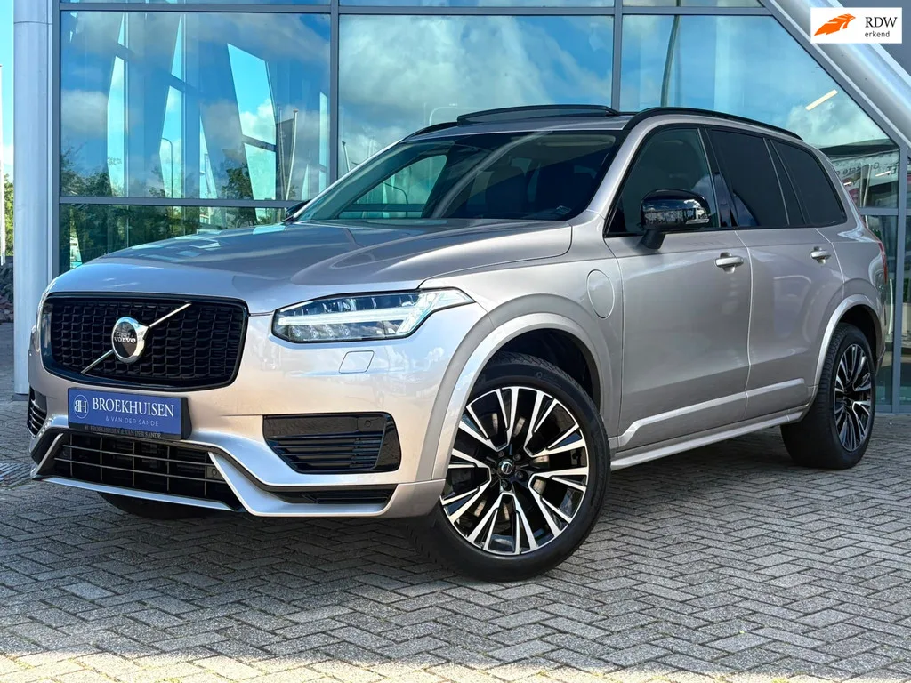 Volvo XC90 (2023) — foto 1