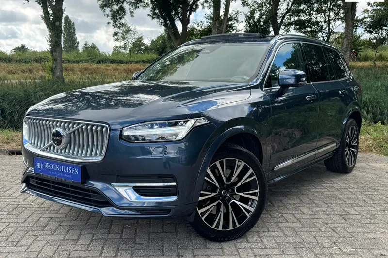 Volvo XC90 (2023)