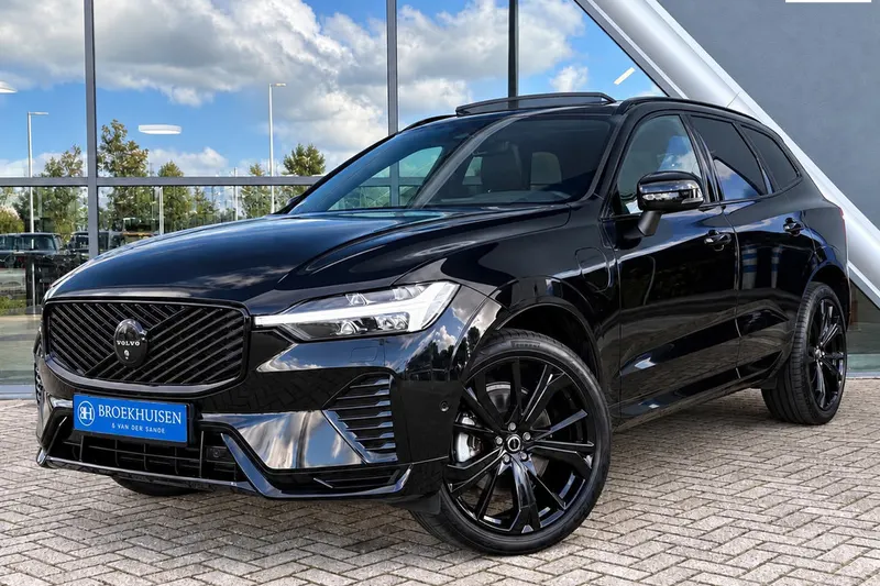 Volvo XC60 (2025)