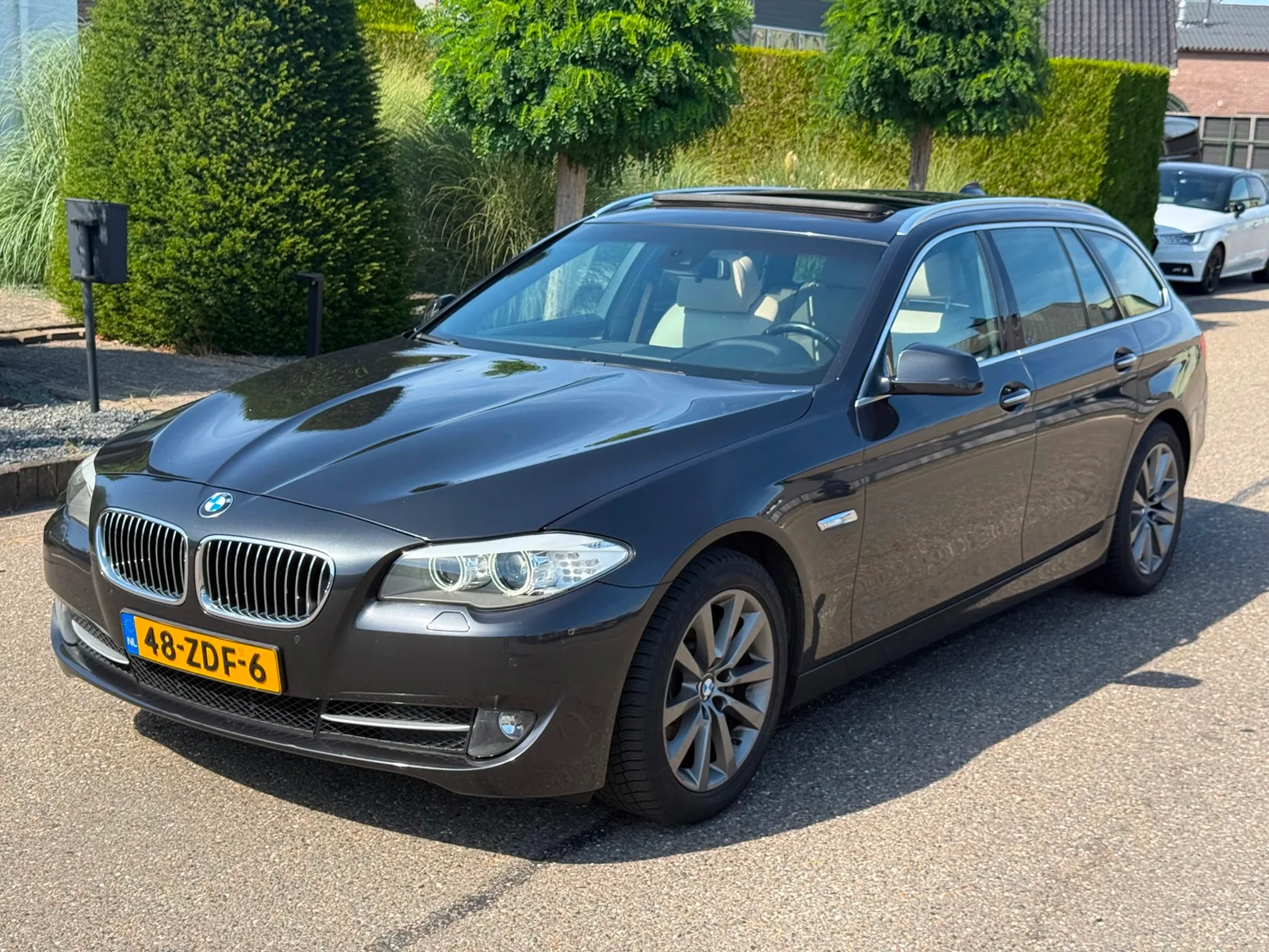 BMW 5-Serie (2012) — foto 1