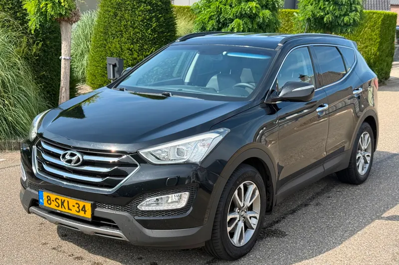 Hyundai Santa Fe (2013)