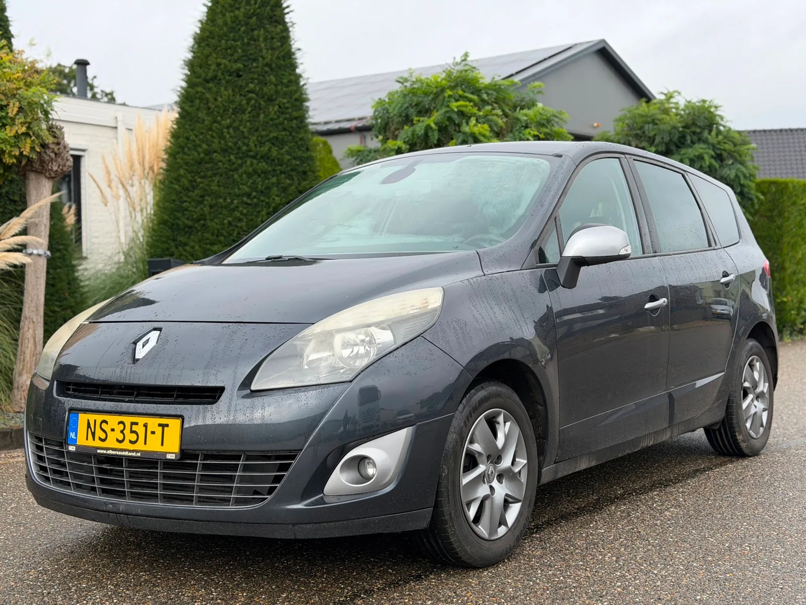 Renault Grand Scénic (2012) — foto 1