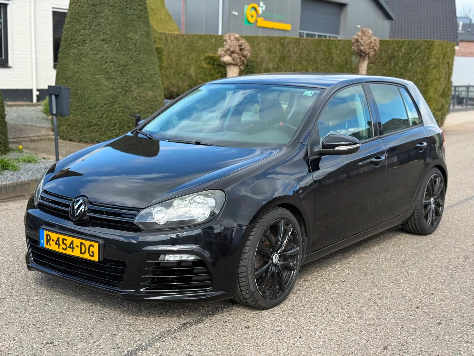 Volkswagen Golf (2009) — foto 1