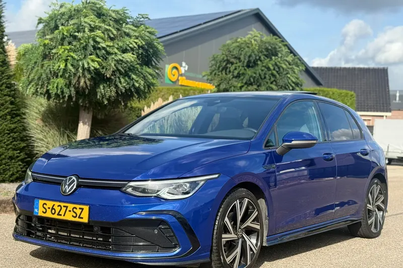Volkswagen Golf (2022)