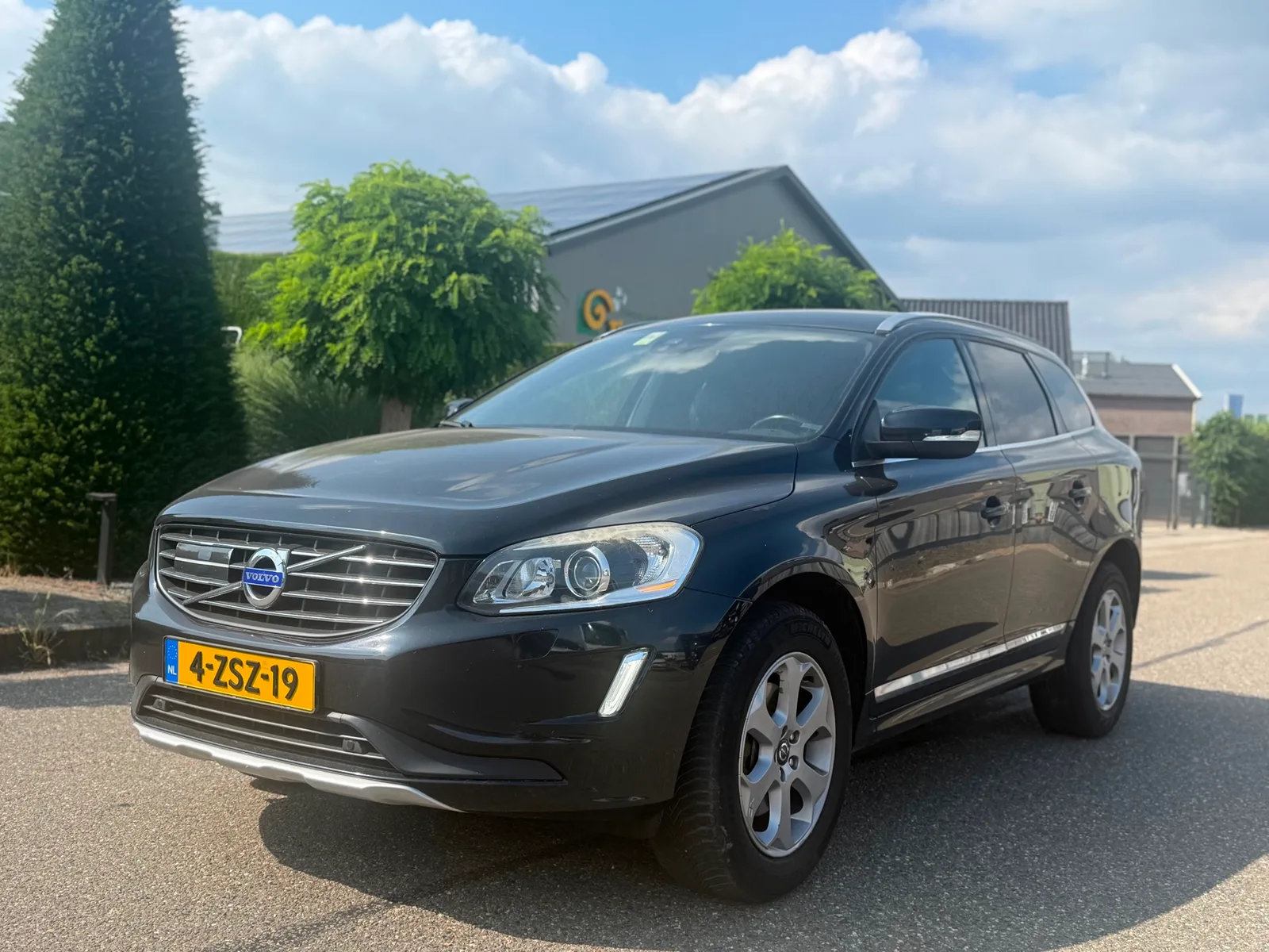 Volvo XC60 (2014) — foto 1