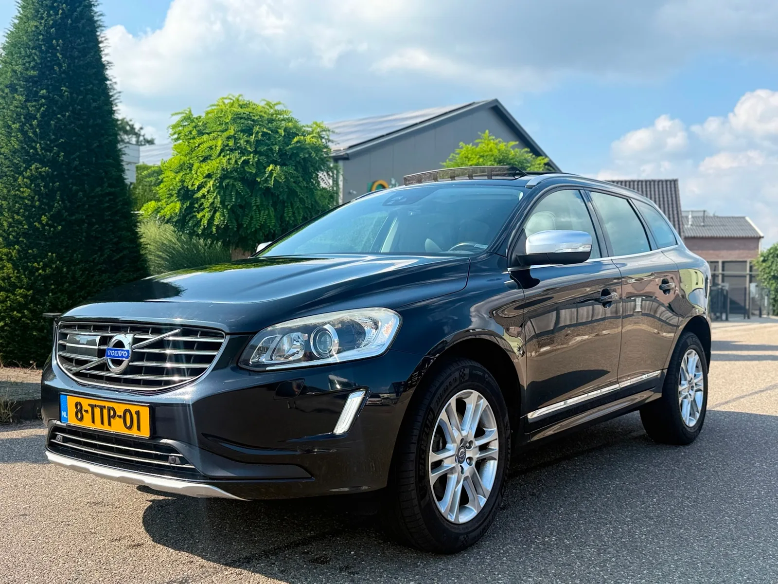 Volvo XC60 (2014) — foto 1