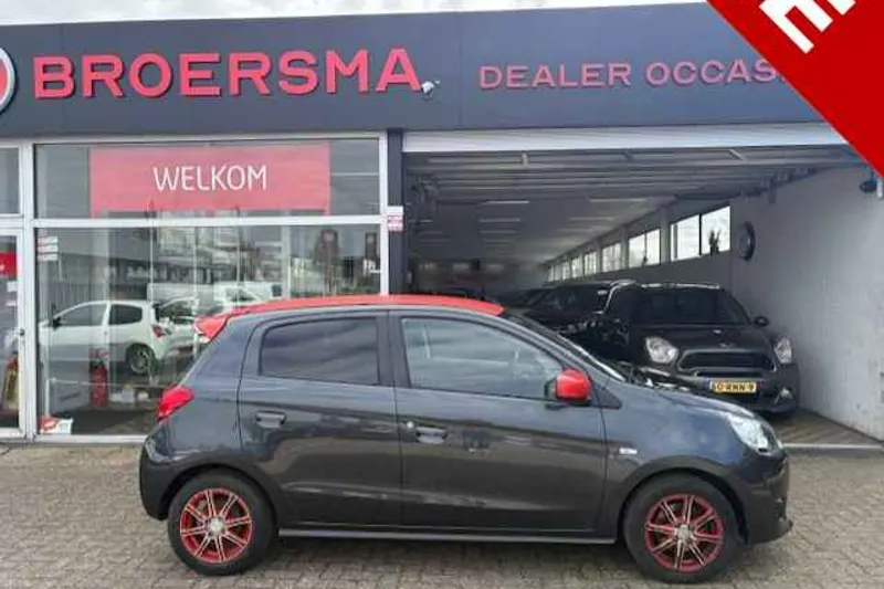 Mitsubishi Space Star (2014)