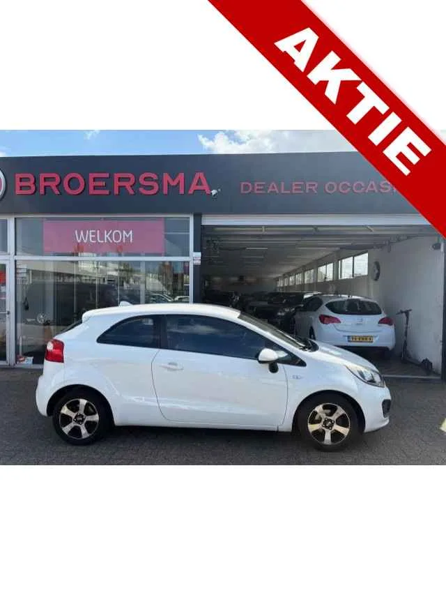 Kia Rio (2013) — foto 1