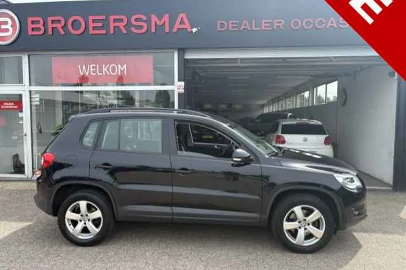 Volkswagen Tiguan (2011)