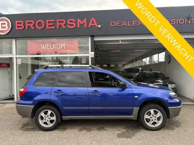 Mitsubishi Outlander (2006) — foto 1
