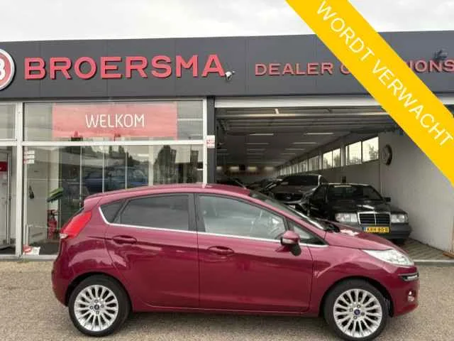 Ford Fiesta (2012) — foto 1