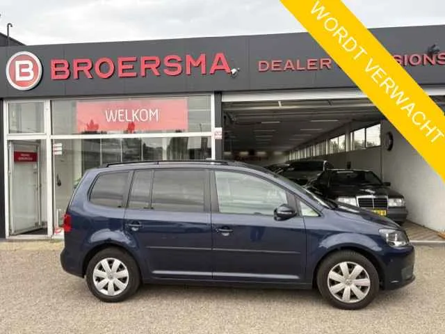 Volkswagen Touran (2013) — foto 1