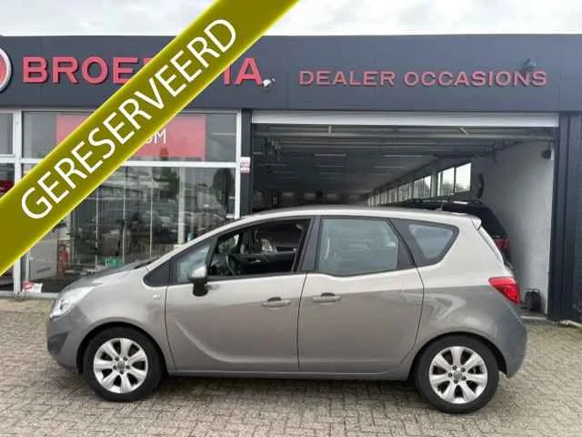 Opel Meriva (2011) — foto 1
