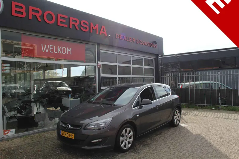 Opel Astra (2015)
