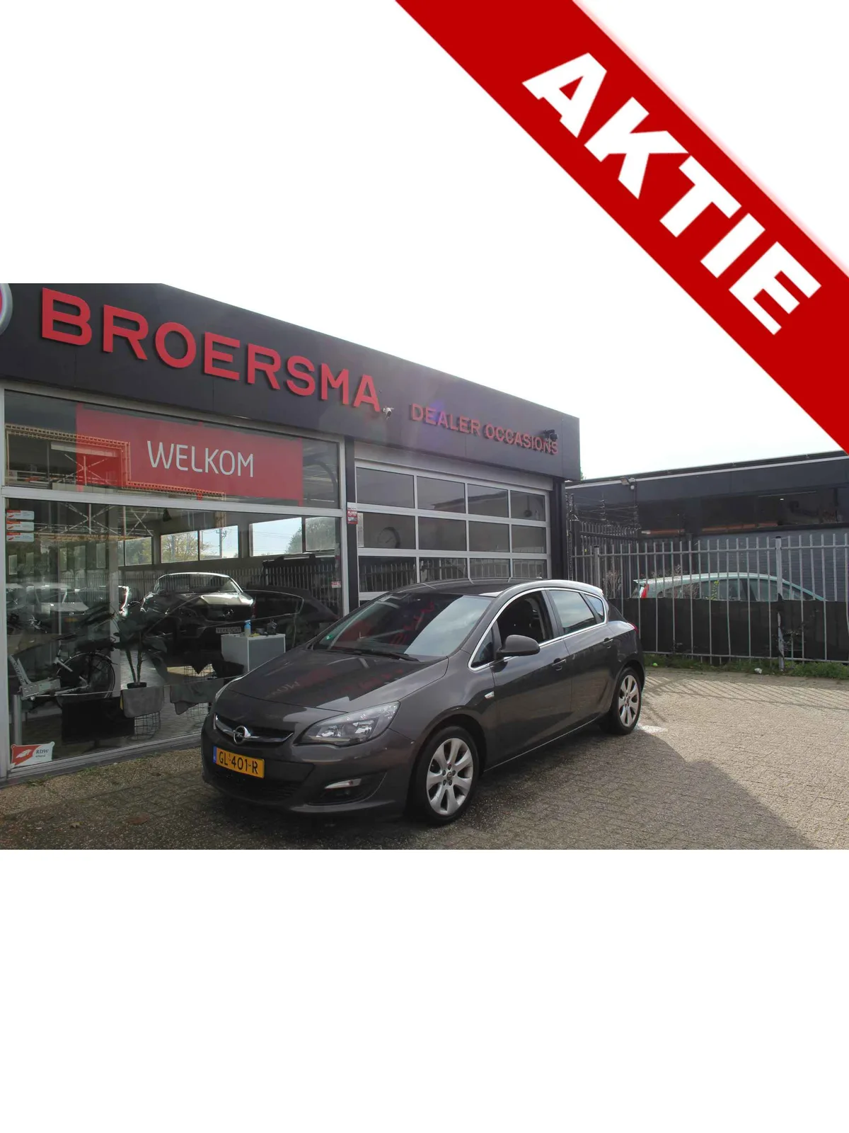 Opel Astra (2015) — foto 1