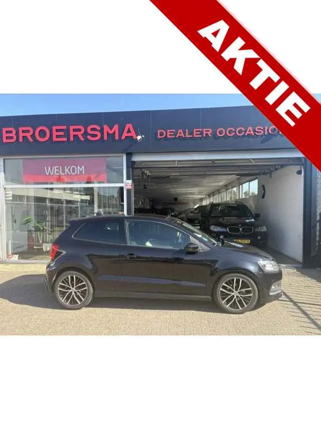 Volkswagen Polo (2012) — foto 1