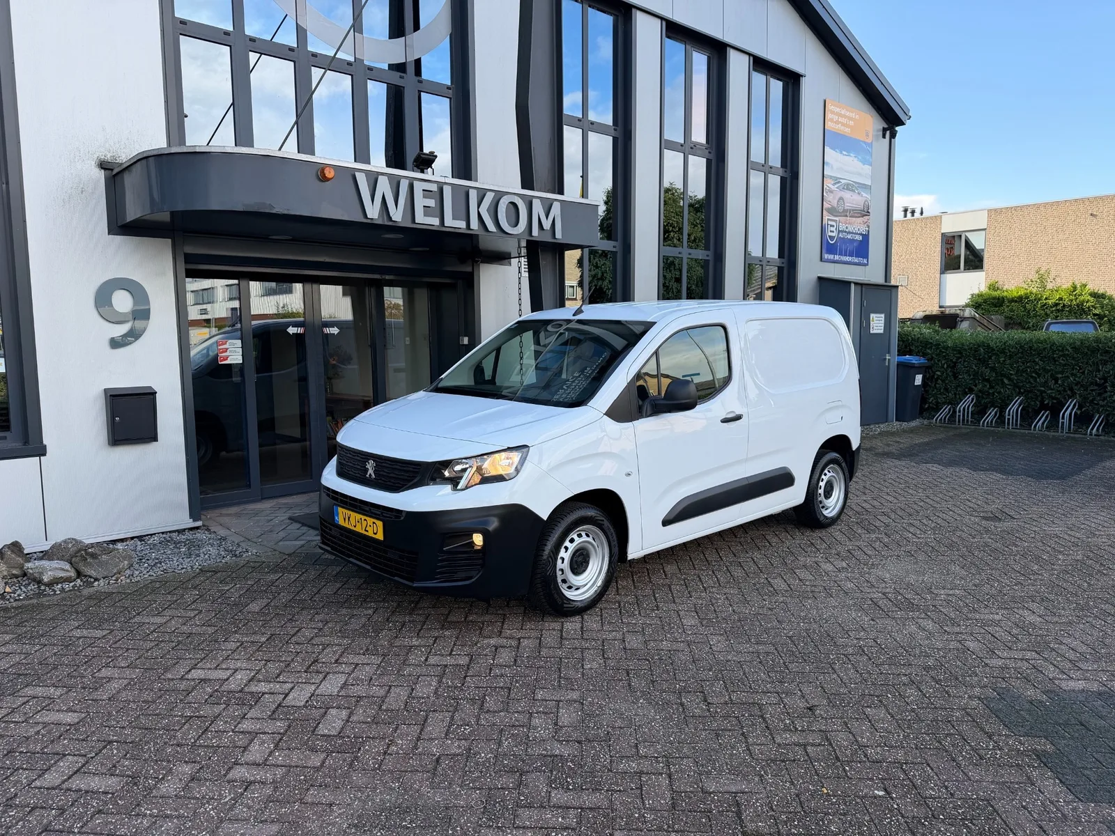 Peugeot Partner (2021) — foto 1