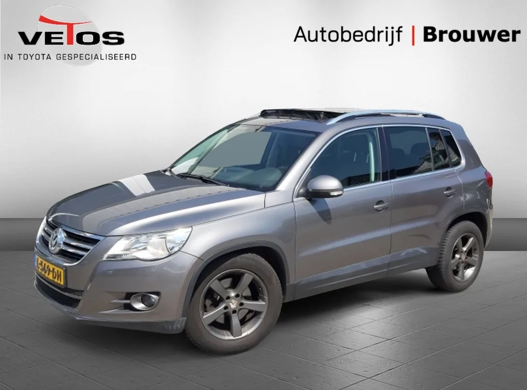 Volkswagen Tiguan (2011) — foto 1