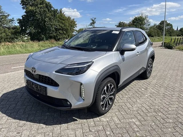 Toyota Yaris (2025) — foto 1