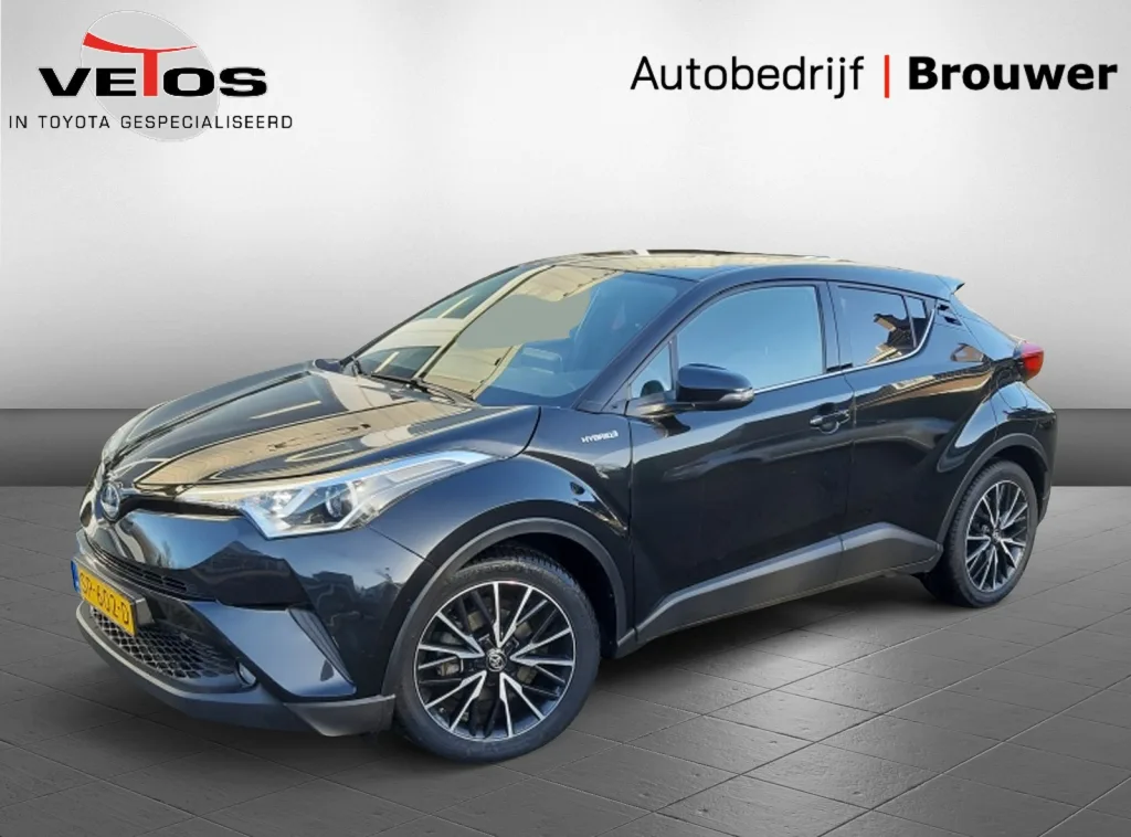 Toyota C-HR (2018) — foto 1