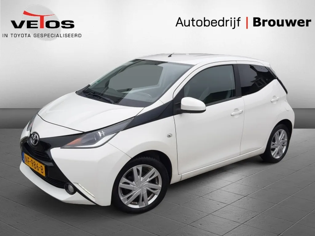 Toyota Aygo (2017) — foto 1